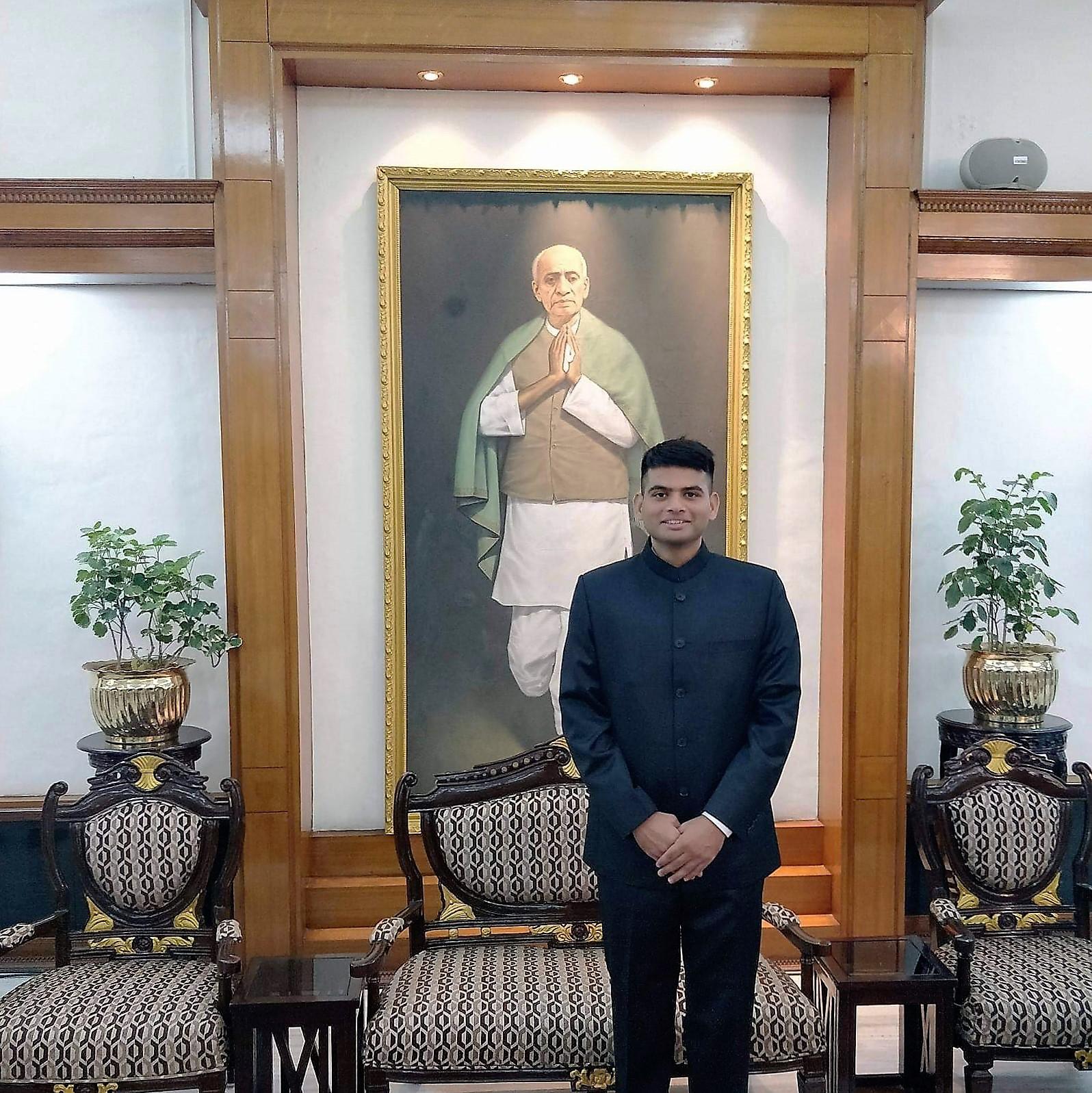 No photograph available